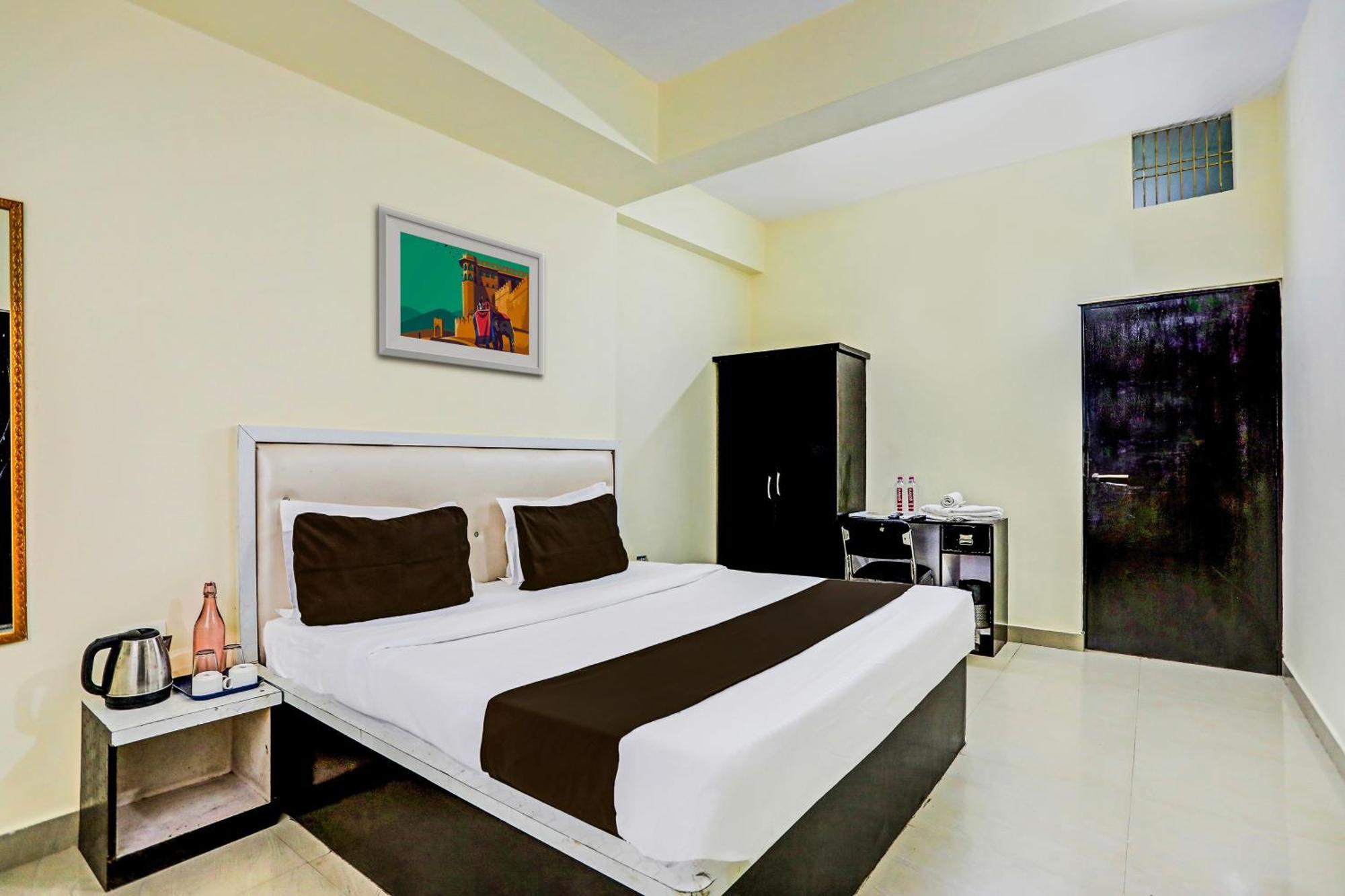 Super Hotel O Hyderabad Gate Iit Bhu Kakarmatha Exterior foto